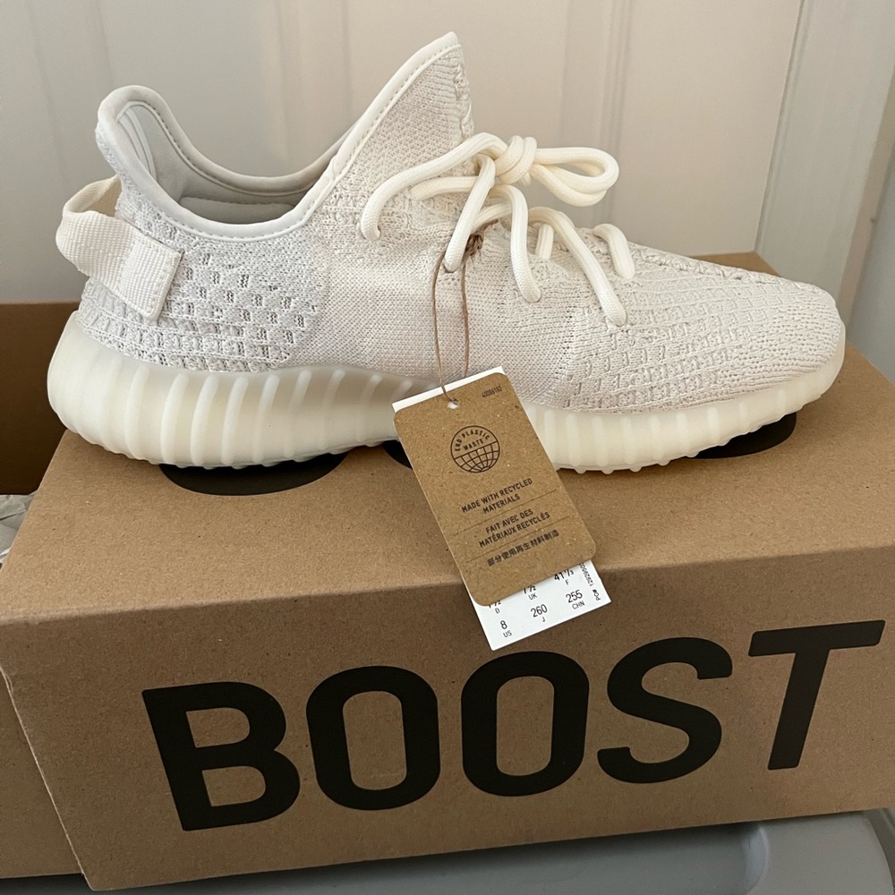 ‼️SOLD‼️Yeezy 350 V2 Bone